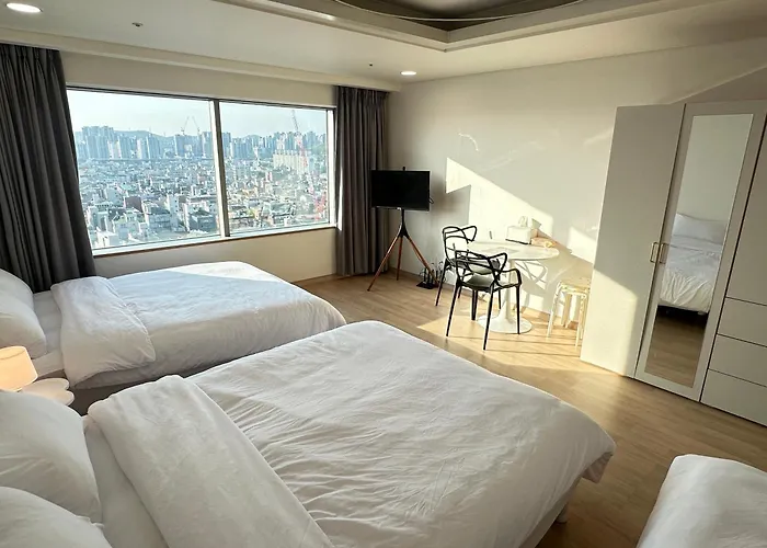 Hongdae Paradise Cityview Apartment Seoul