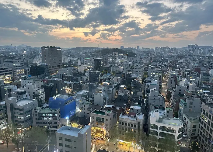 Apartment Hongdae Paradise Cityview
